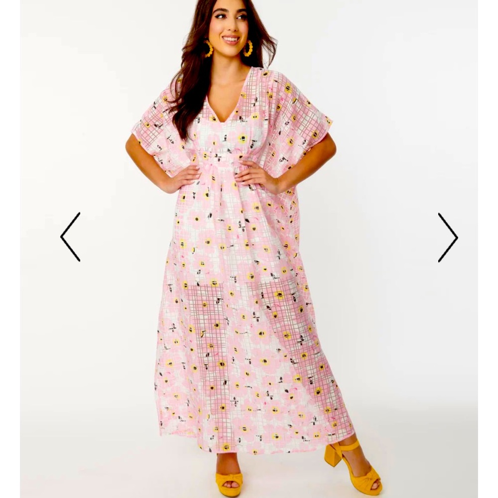 NWT Unique Vintage Pink Floral Burnout Chiffon Burton Caftan Dress - 1 size S-XL